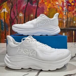Hoka One W Clifton 10 Triple White Size 8.5B Women's